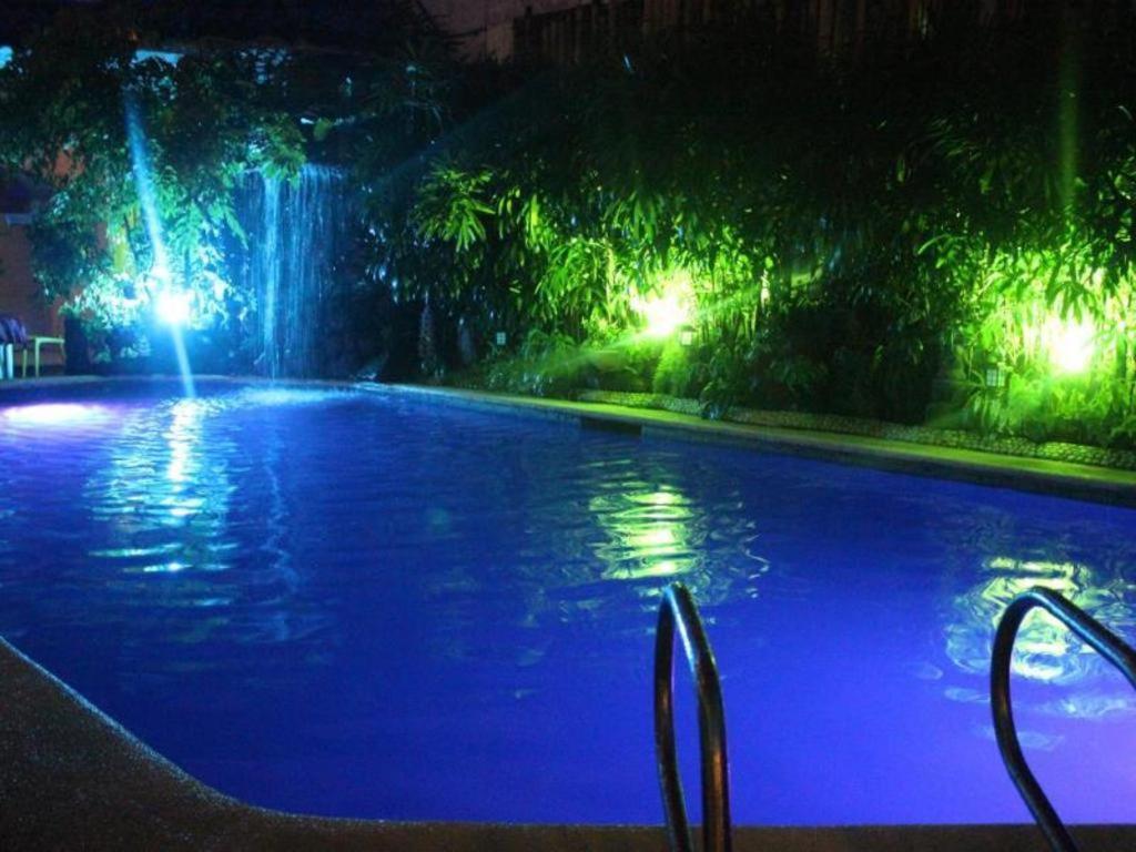 Hotel Galleria Davao City Exterior foto