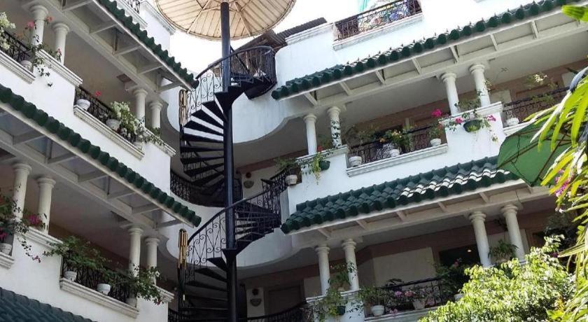 Hotel Galleria Davao City Exterior foto